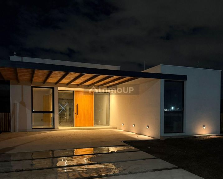 Casa en Venta en Lujan de Cuyo, Mendoza - USD 215.000 | Inmoup - 12