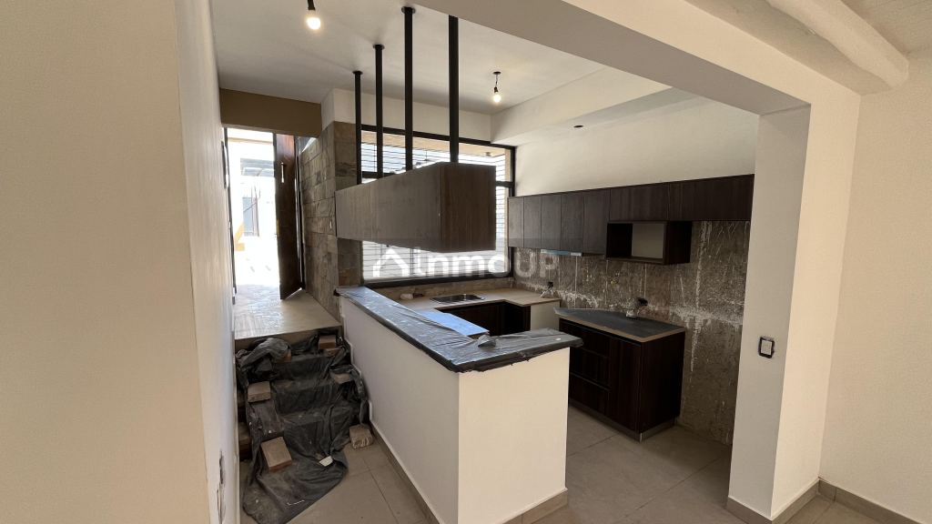 Casa en Venta en Godoy Cruz, Mendoza - USD 120.000 | Inmoup - 10