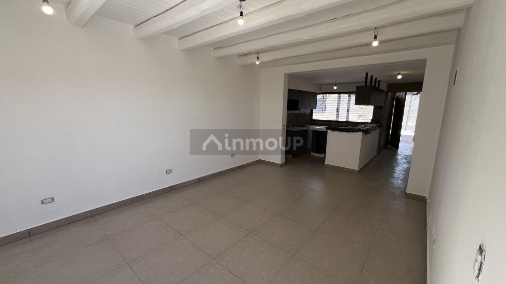Casa en Venta en Godoy Cruz, Mendoza - USD 120.000 | Inmoup - 13