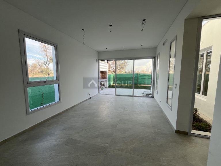 Casa en Venta en Lujan de Cuyo, Mendoza - USD 215.000 | Inmoup - 20