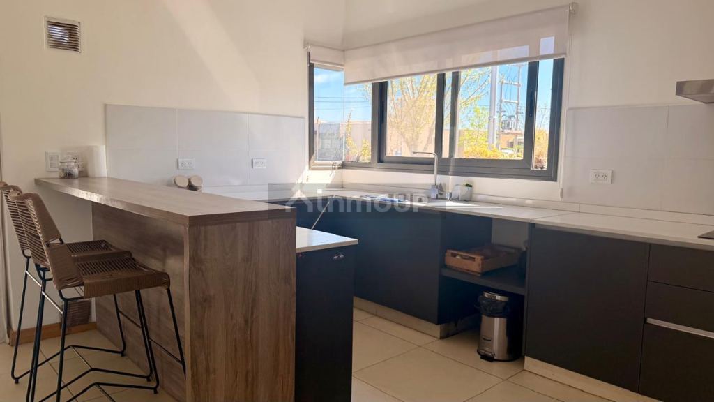 Casa en Venta en Lujan de Cuyo, Mendoza - USD 200.000 | Inmoup - 6