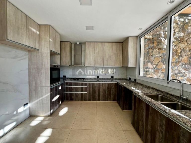 Casa en Alquiler en Lujan de Cuyo, Mendoza