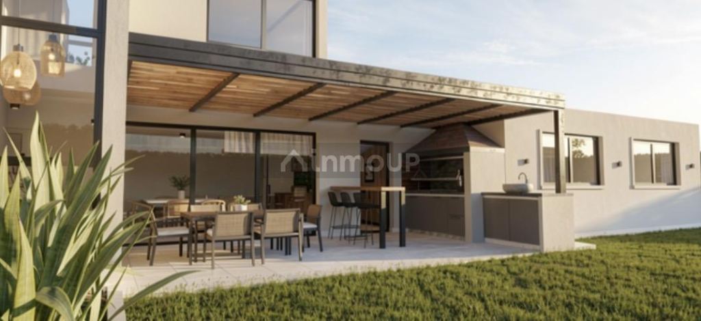 Casa en Venta en Lujan de Cuyo, Mendoza - USD 340.000 | Inmoup - 16