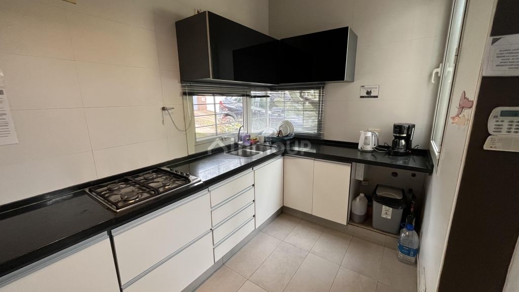 Casa en Venta en Lujan de Cuyo, Mendoza - USD 240.000 | Inmoup - 14