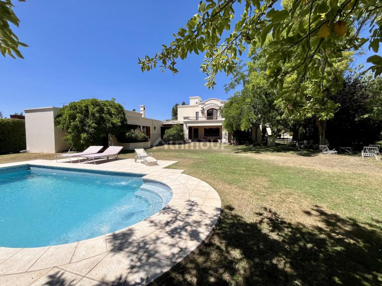 Casa en Venta en Lujan de Cuyo, Mendoza