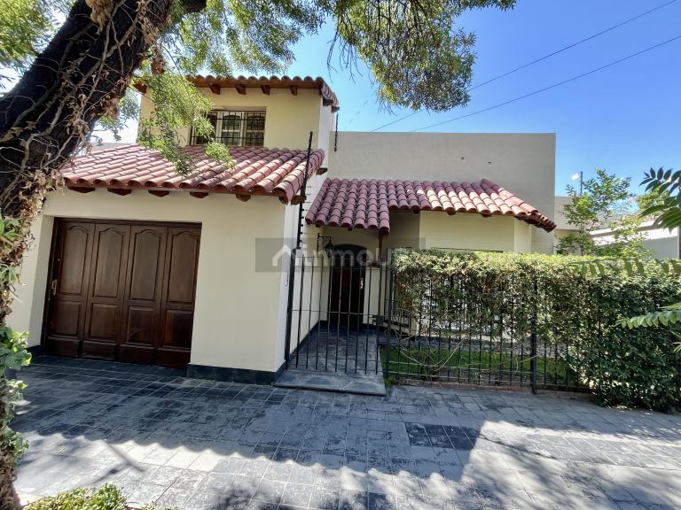 Casa en Venta en Capital, Mendoza
