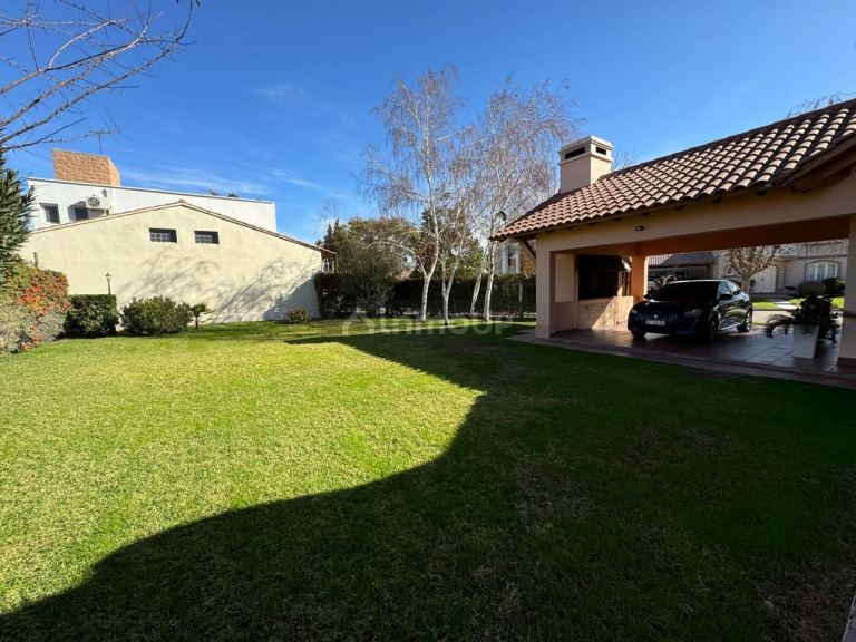 Casa en Venta en Guaymallen, Mendoza