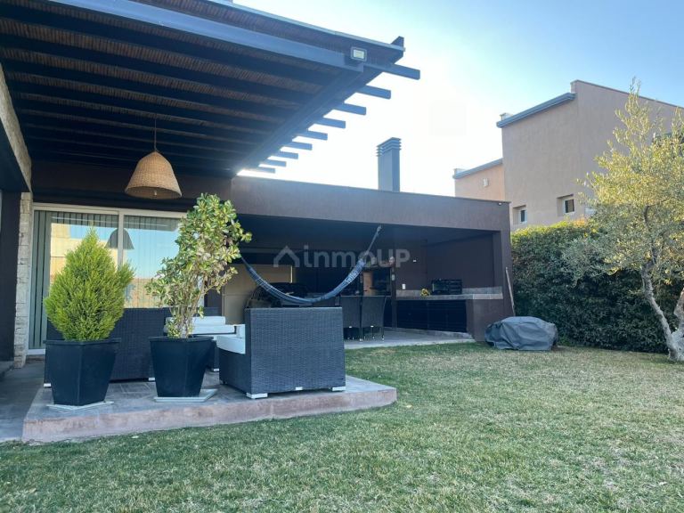 Casa en Venta en Lujan de Cuyo, Mendoza
