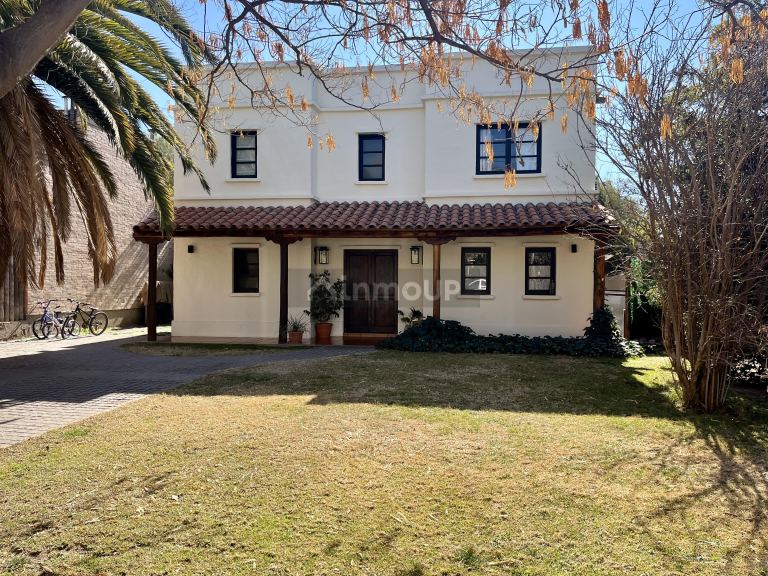 Casa en Venta en Guaymallen, Mendoza