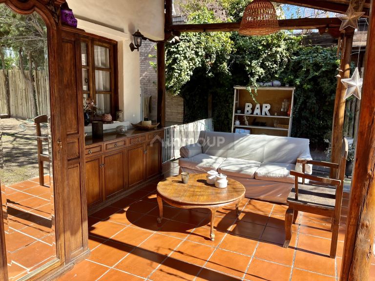 Casa en Venta en Guaymallen, Mendoza