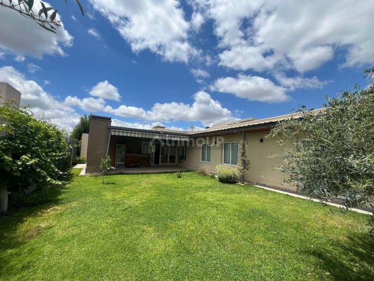 Casa en Venta en Lujan de Cuyo, Mendoza
