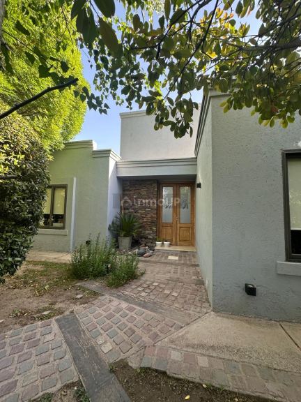 Casa en Venta en Lujan de Cuyo, Mendoza