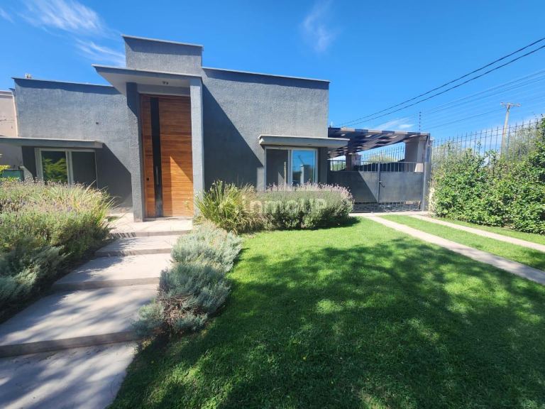Casa en Alquiler en Lujan de Cuyo, Mendoza