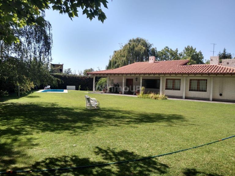 Casa en Venta en Lujan de Cuyo, Mendoza