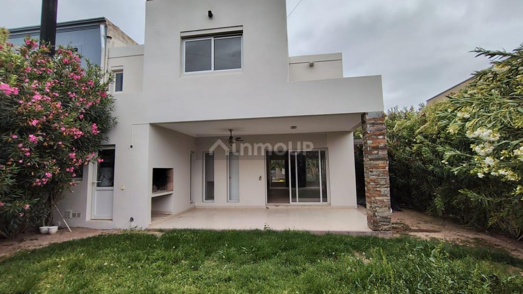 Casa en Venta en Las Heras, Mendoza