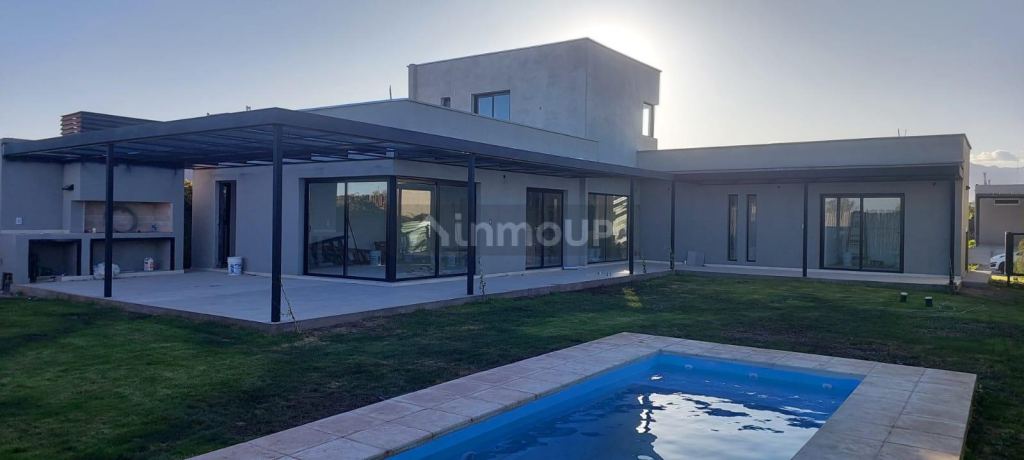 Casa en Venta en Maipu, Mendoza