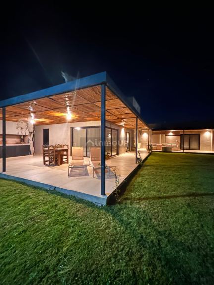 Casa en Venta en Maipu, Mendoza