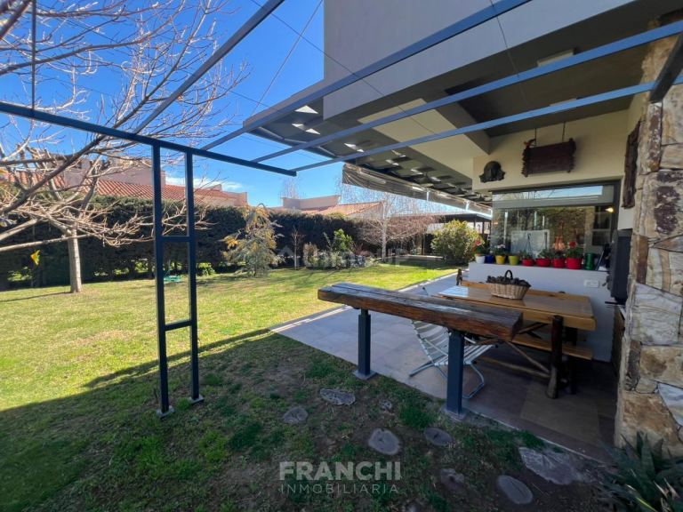 Casa en Venta en Lujan de Cuyo, Mendoza