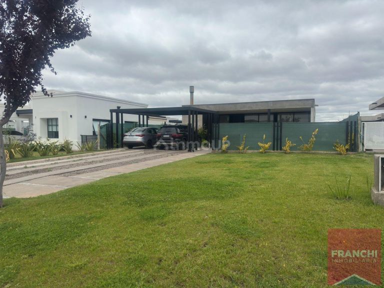 Casa en Venta en Lujan de Cuyo, Mendoza