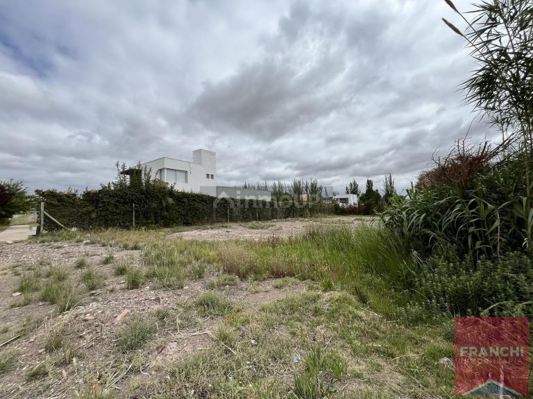 Terreno en Venta en Maipu, Mendoza