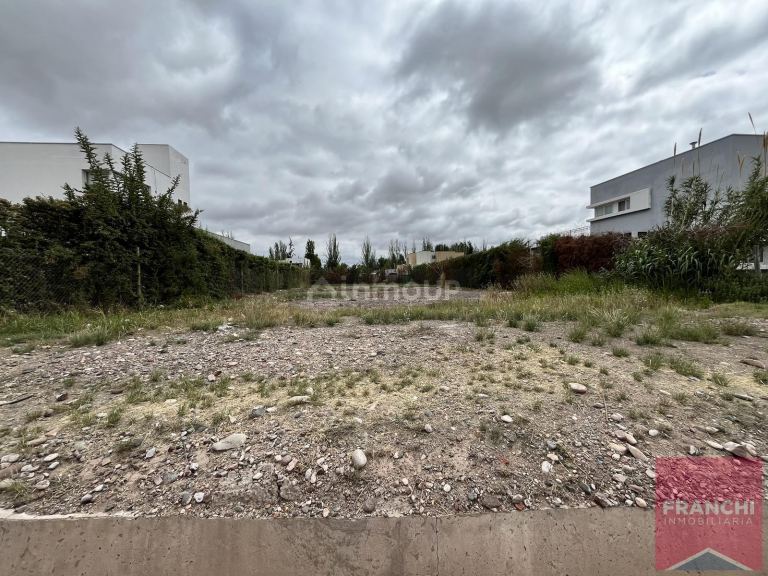 Terreno en Venta en Maipu, Mendoza