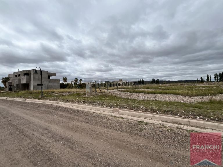Terreno en Venta en Maipu, Mendoza