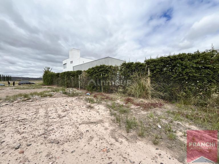 Terreno en Venta en Maipu, Mendoza