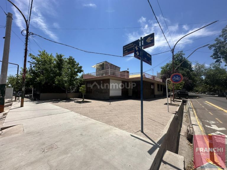 Casa en Venta en Guaymallen, Mendoza