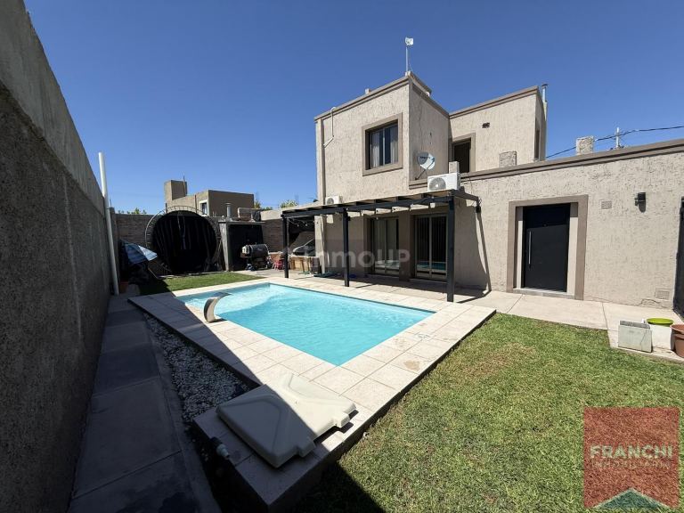 Casa en Venta en Maipu, Mendoza