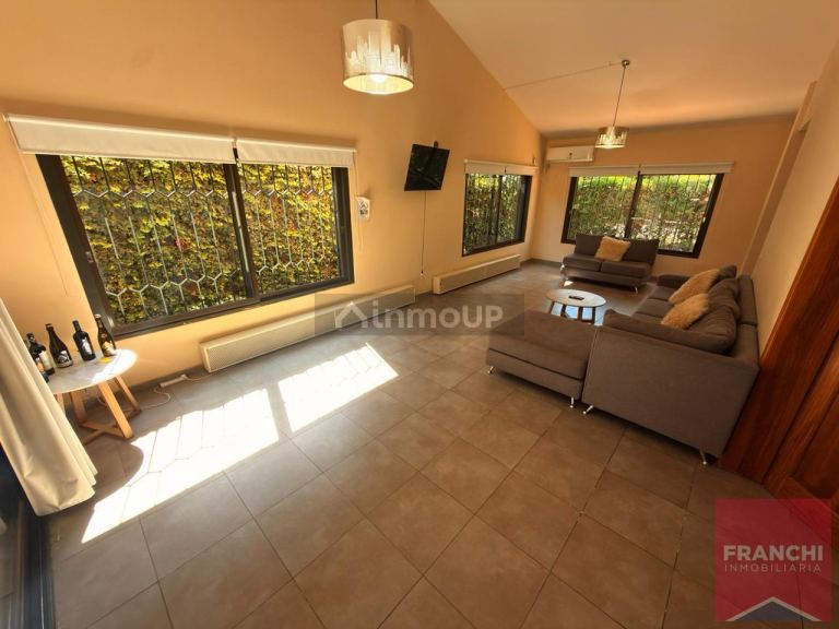 Casa en Venta en Lujan de Cuyo, Mendoza