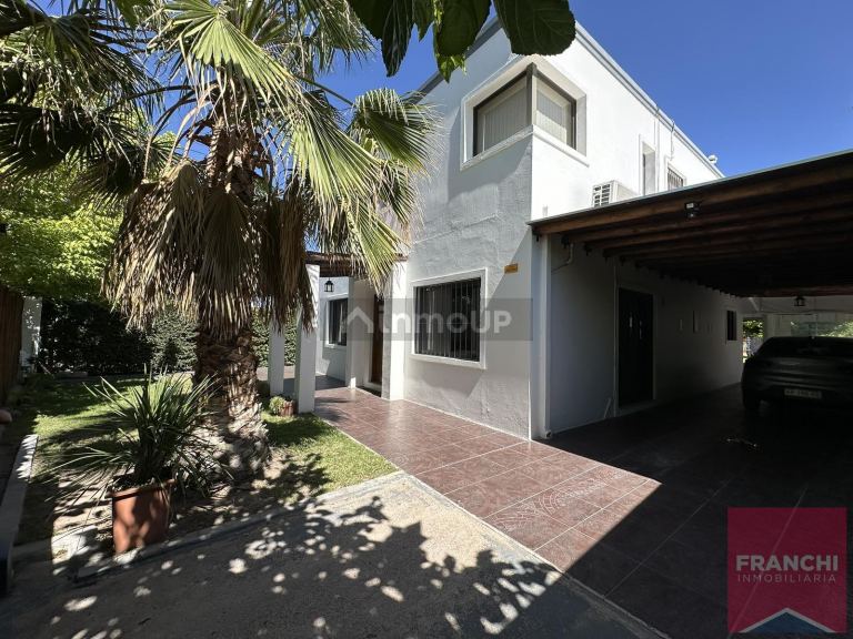 Casa en Venta en Lujan de Cuyo, Mendoza