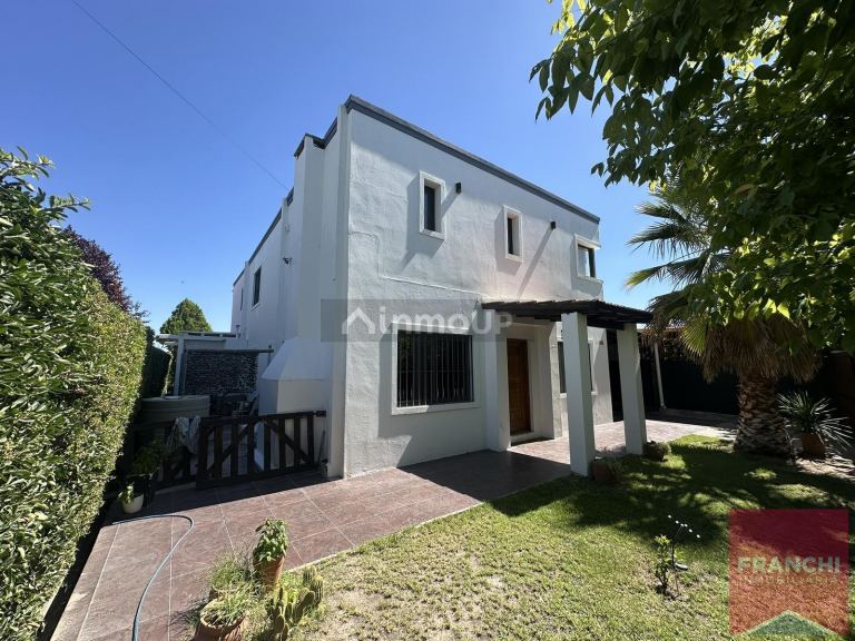 Casa en Venta en Lujan de Cuyo, Mendoza