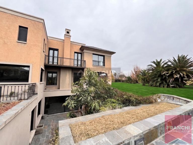 Casa en Venta en Lujan de Cuyo, Mendoza - USD 1.500.000 | Inmoup - 91