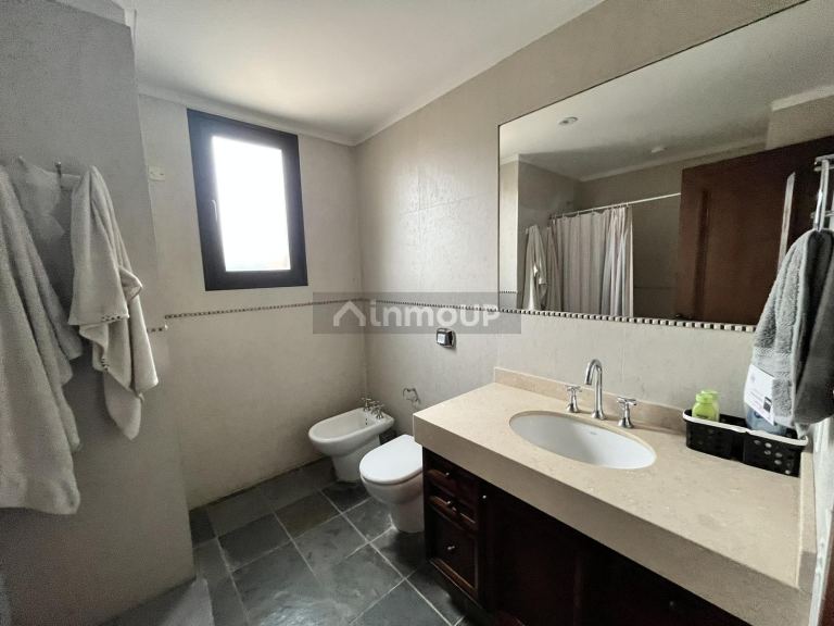 Casa en Venta en Lujan de Cuyo, Mendoza - USD 2.300.000 | Inmoup - 90