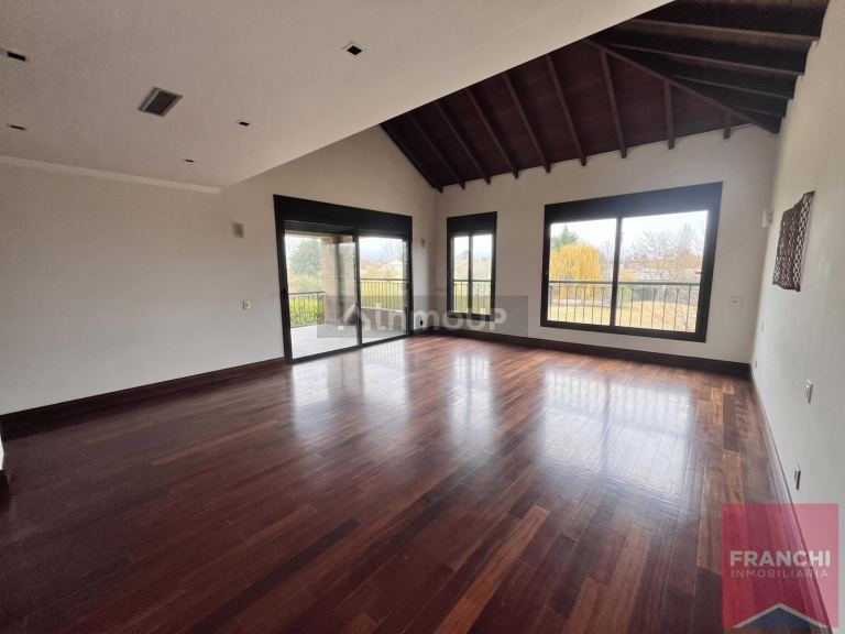 Casa en Venta en Lujan de Cuyo, Mendoza - USD 1.500.000 | Inmoup - 21