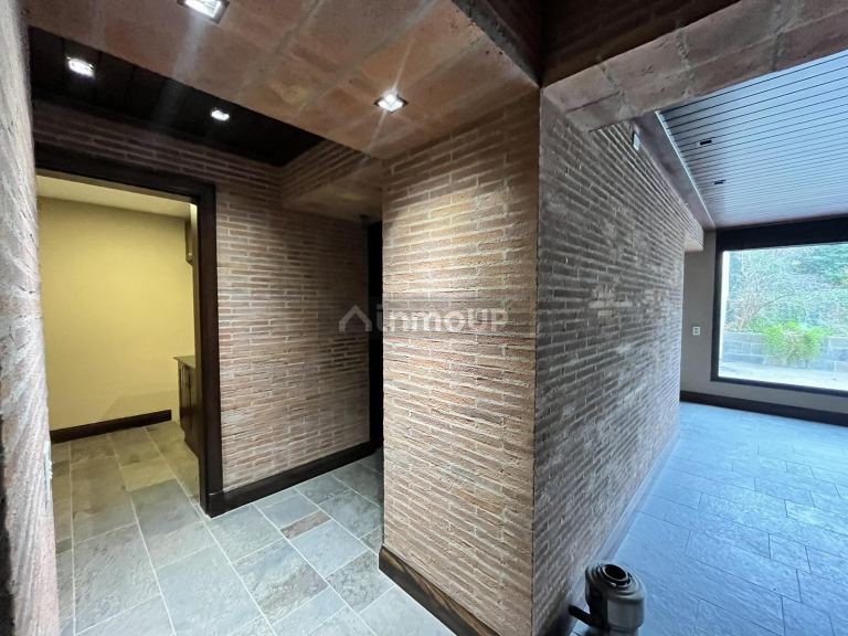 Casa en Venta en Lujan de Cuyo, Mendoza - USD 2.300.000 | Inmoup - 78