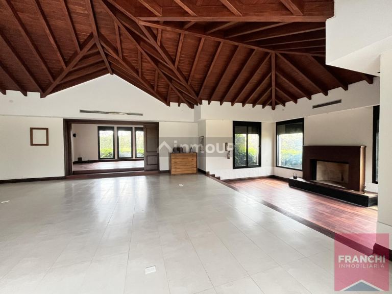 Casa en Venta en Lujan de Cuyo, Mendoza - USD 1.500.000 | Inmoup - 36