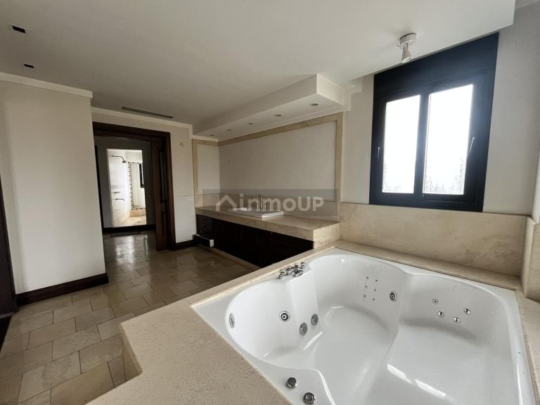 Casa en Venta en Lujan de Cuyo, Mendoza - USD 2.300.000 | Inmoup - 27