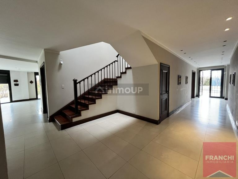 Casa en Venta en Lujan de Cuyo, Mendoza - USD 1.500.000 | Inmoup - 38