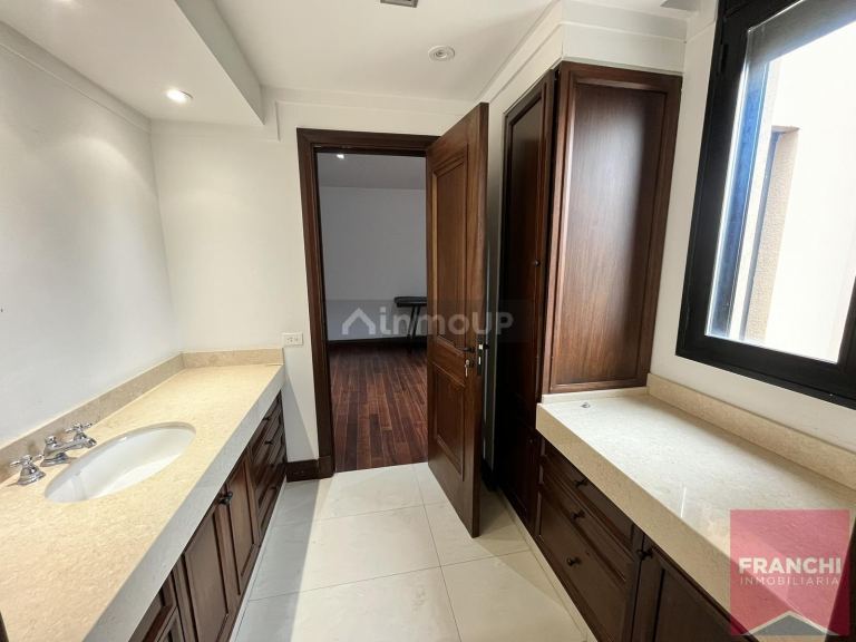 Casa en Venta en Lujan de Cuyo, Mendoza - USD 1.500.000 | Inmoup - 53