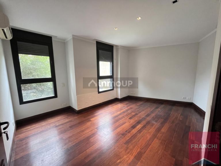 Casa en Venta en Lujan de Cuyo, Mendoza - USD 1.500.000 | Inmoup - 93