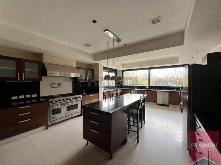 Casa en Venta en Lujan de Cuyo, Mendoza - USD 1.500.000 | Inmoup - 12