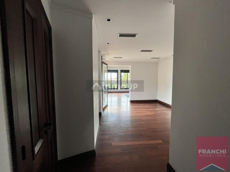 Casa en Venta en Lujan de Cuyo, Mendoza - USD 1.500.000 | Inmoup - 29