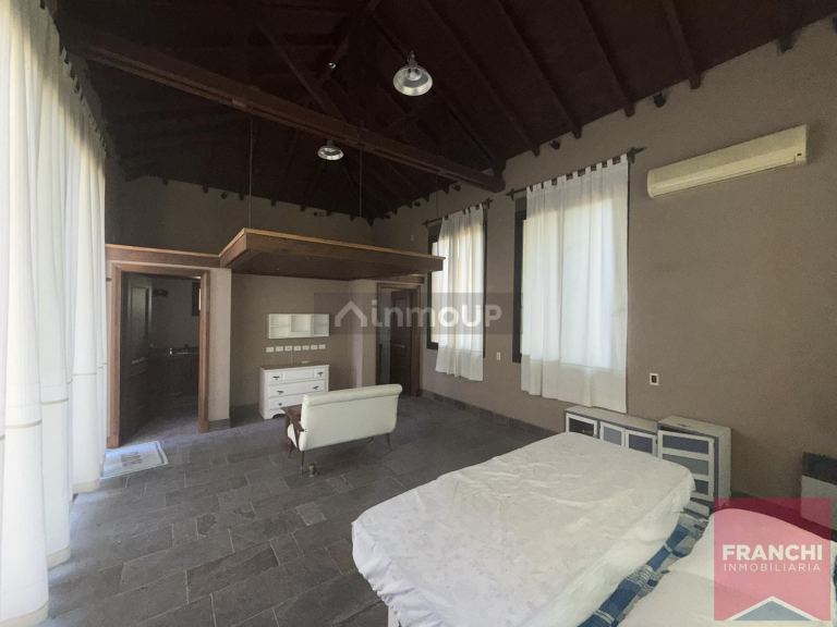 Casa en Venta en Lujan de Cuyo, Mendoza - USD 1.500.000 | Inmoup - 74