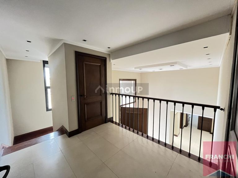 Casa en Venta en Lujan de Cuyo, Mendoza - USD 1.500.000 | Inmoup - 60