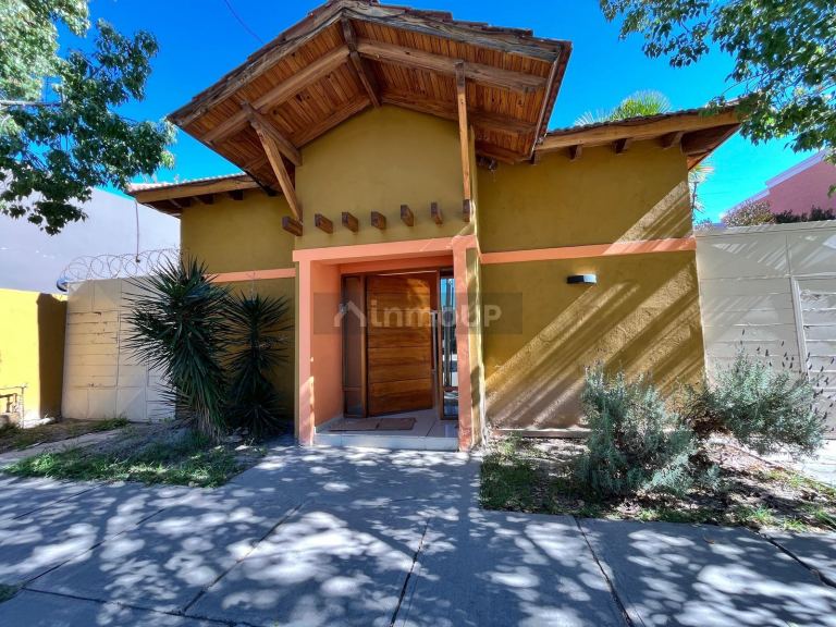 Casa en Venta en Lujan de Cuyo, Mendoza