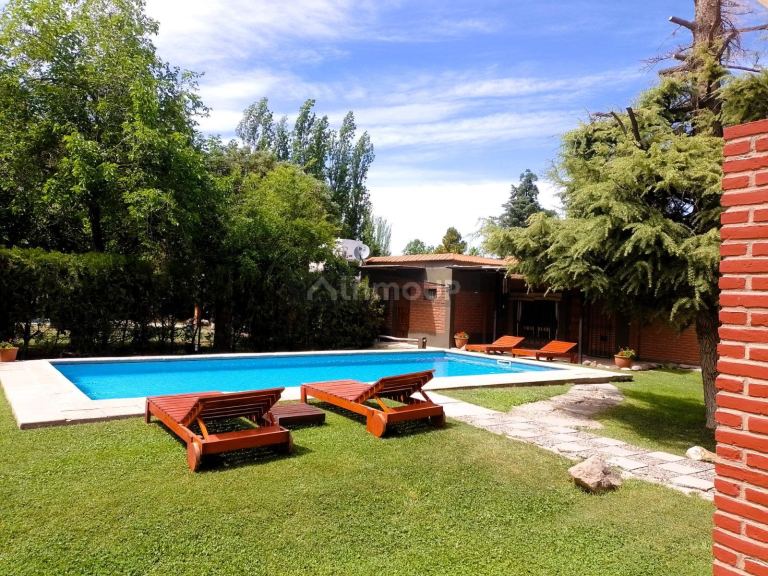 Casa en Venta en Lujan de Cuyo, Mendoza