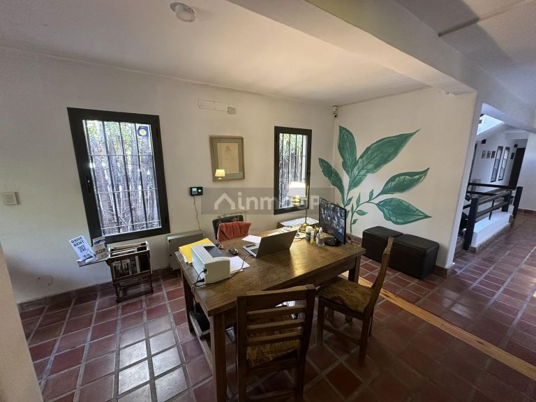 Local Comercial en Venta en Lujan de Cuyo, Mendoza - USD 1.150.000 | Inmoup - 24