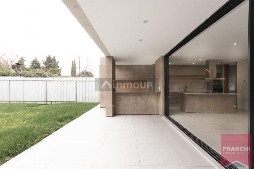 Casa en Venta en Lujan de Cuyo, Mendoza