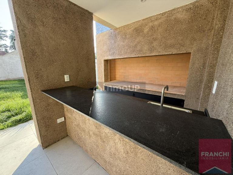 Casa en Venta en Lujan de Cuyo, Mendoza